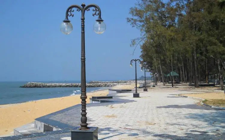 Kappad Beach walkway